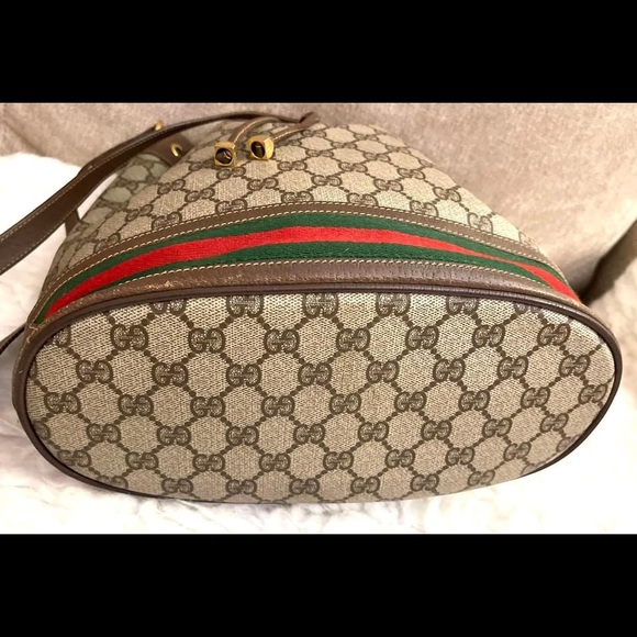 Bucket - Picture 5 of 7